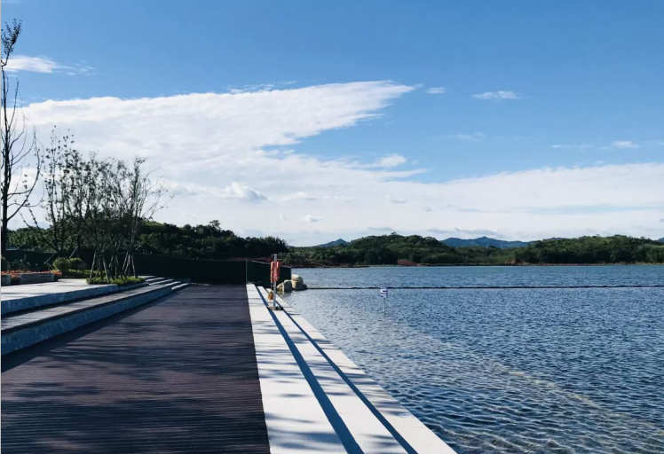 省長尹力視察簡州新城龍馬湖公園